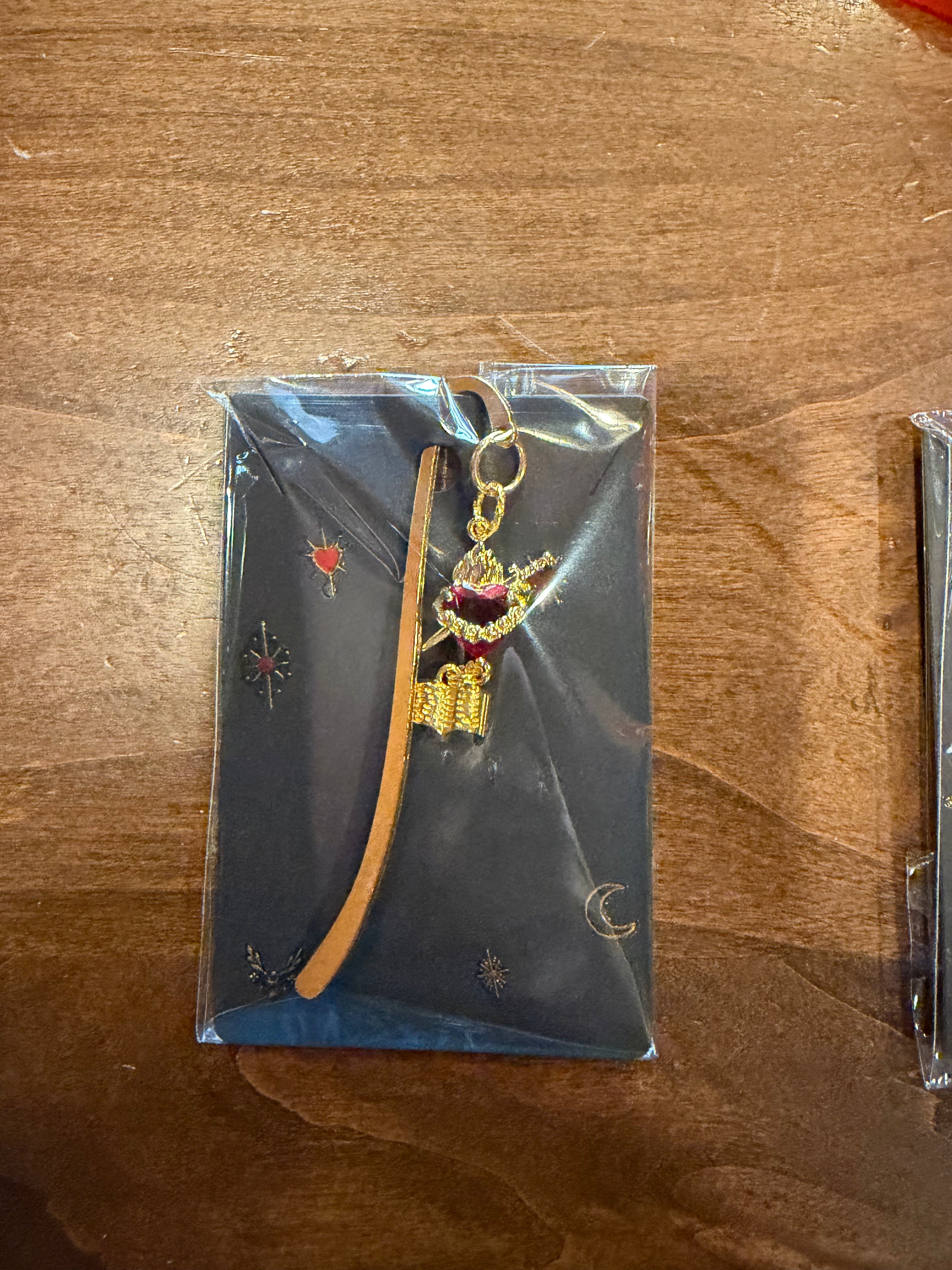 Heart Charm Bookmark - Whatavereads